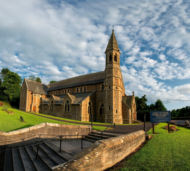 kosciol ze schodami_Panorama1min.jpg - Church of Scotland, Jedburgh Old &Trinity Parish Church, Scotland